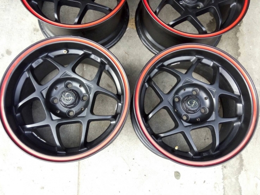 5 กว้าง 8 ใส่ 4 รู 100 ชุดละ 6900 บาท