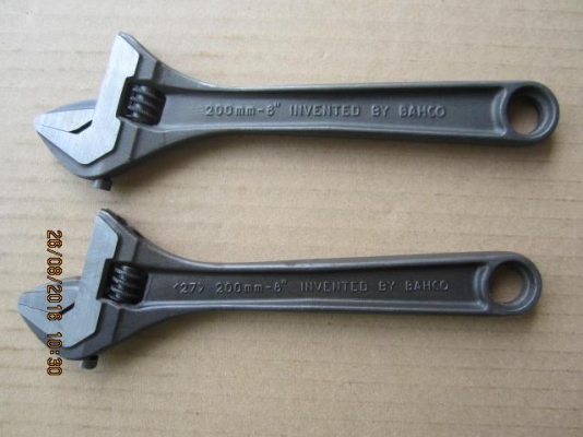 ขายประแจเลื่อน BAHCO 8071 8"MADE IN SWEDEN.เก่าเก็บ