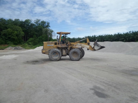 รถตักล้อยาง KAWASAKI KS60Z เครื่องยนตร์6สูบ พร้อมใช้งาน รถตักล้อยาง KAWASAKI KS60Z เครื่องยนตร์6สูบ พร้อมใช้งาน