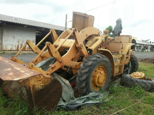 ขายซาก CaT 922 ตามสภาพครับสำหรับนักปั้นครับ ขายซาก CaT 922 ตามสภาพครับสำหรับนักปั้นครับ