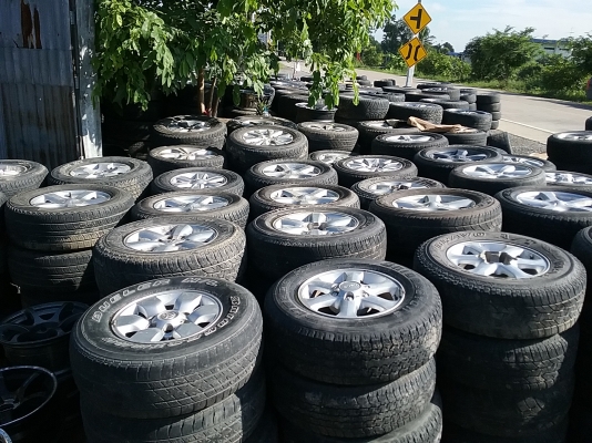 มาแล้วครับมีมาให้เลื้อกขายปลีก,ส่ง,เหมา ครับ มาแล้วครับมีมาให้เลื้อกขายปลีก,ส่ง,เหมา ครับ