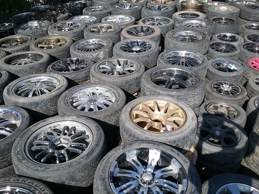 มาแล้วครับมีมาให้เลื้อกขายปลีก,ส่ง,เหมา ครับ มาแล้วครับมีมาให้เลื้อกขายปลีก,ส่ง,เหมา ครับ