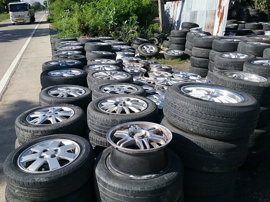 มาแล้วครับมีมาให้เลื้อกขายปลีก,ส่ง,เหมา ครับ มาแล้วครับมีมาให้เลื้อกขายปลีก,ส่ง,เหมา ครับ