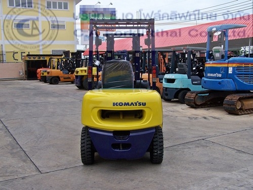 ขาย รถโฟล์คลิฟท์ KOMATSU รุ่น FD25C-14