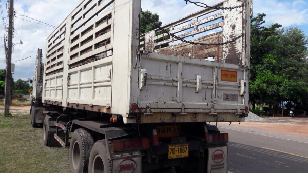 ขายด่วน  รถสิบล้อพ่วงดั้มพ์  ISUZU  DECA  360 ปี 56  สภาพดี  พร้อมใช้งาน