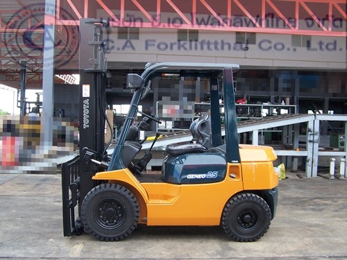 ขาย รถโฟล์คลิฟท์ TOYOTA รุ่น 7-FD25