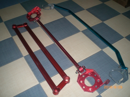 คั้มโช๊คหน้า หลัง บน ล่าง vios yaris 07-13 สามชิ้น 2000 คั้มโช๊คหน้า หลัง บน ล่าง vios yaris 07-13 สามชิ้น 2000