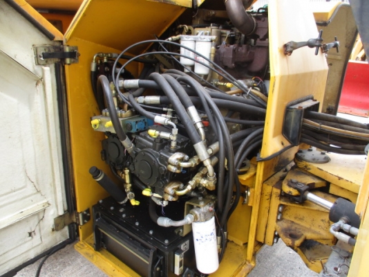 ขายรถบด DYNAPAC CC522 #62910655 Year 1999 สภาพสวยพร้อมใช้ นำเข้าจากญี่ปุ่น สนใจติดต่อ อำพล 090-9694506