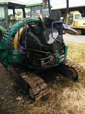 ลดราคารถแบคโฮ KOMATSU PC30MR-1 ขายตามสภาพเลยครับ เครื่องดี แต่คอนโทรลรั่ว ยังใช้งานได้