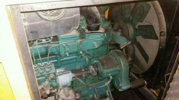 เครื่องปั่นไฟ 125 KVA