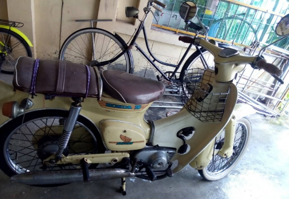มอไซค์  honda c70 เอาไปทำหน่อย