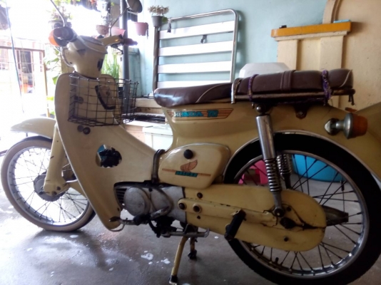 มอไซค์  honda c70 เอาไปทำหน่อย