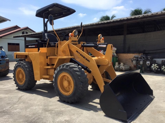 รถตักล้อยาง MITSUBISHI WS400 นำเข้า จากญี่ปุ่น