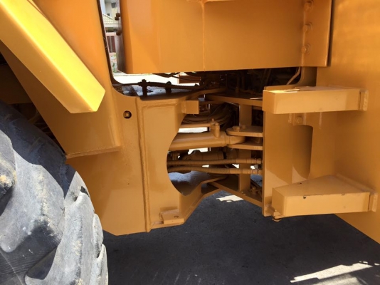 รถตักล้อยาง MITSUBISHI WS400 นำเข้า จากญี่ปุ่น