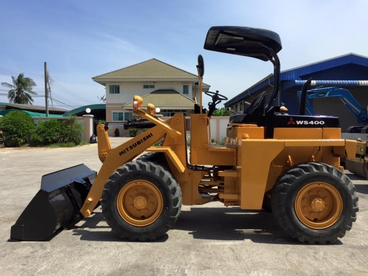 รถตักล้อยาง MITSUBISHI WS400 นำเข้า จากญี่ปุ่น
