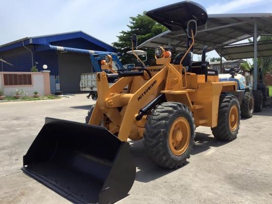 รถตักล้อยาง MITSUBISHI WS400 นำเข้า จากญี่ปุ่น