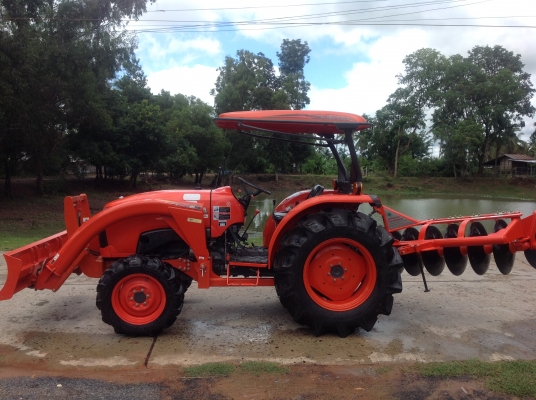 ขายรถไถคูโบต้า L4708 สภาพใหม่มาก