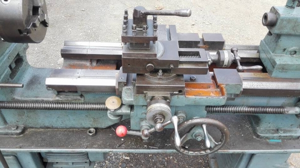 ** SOLD ** แท่นกลึงใต้หวัน 4 ฟุต เพลาเดียวเกียร์กระตุก เงียบทุกเกียร์มาเทสได้!!