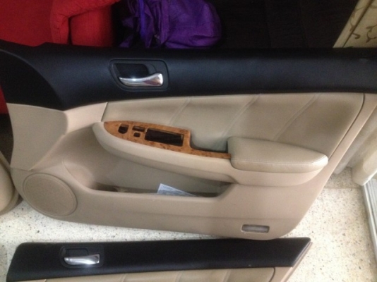 เเผงประตู ACCORD G7 ปลาวาฬ กรอบลายไม้ตามรูปสภาพสวยทั้ง4บานชุดละ