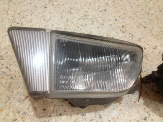 ไฟตัดหมอก NISSAN A32 เก่าญี่ปุ่นเเท้สภาพดีคู่ละ