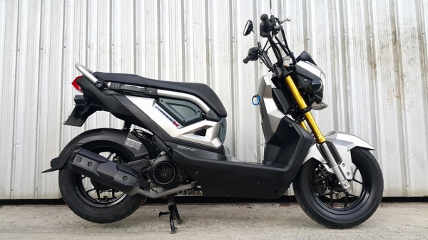 Zoomer X 2016 วิ่งน้อย มีประกันศูนย์ ไม่ล้มชน สวย ต่อรองได้อีกจ้า