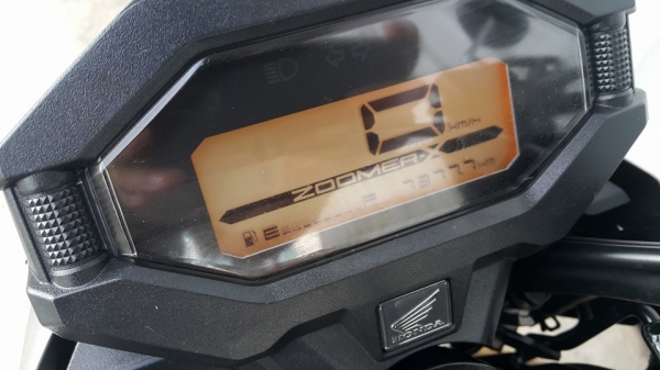 Zoomer X 2016 วิ่งน้อย มีประกันศูนย์ ไม่ล้มชน สวย ต่อรองได้อีกจ้า