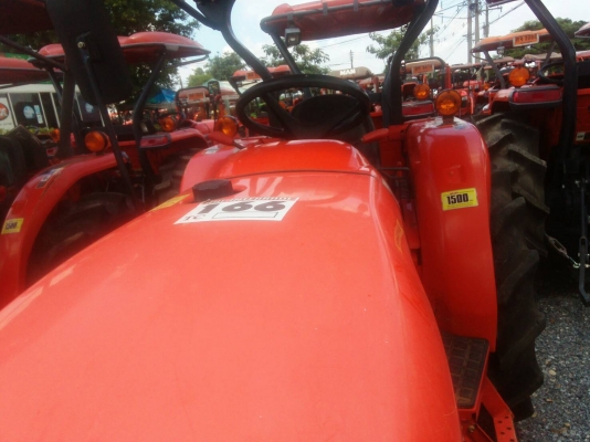 รถแทรคเตอร์