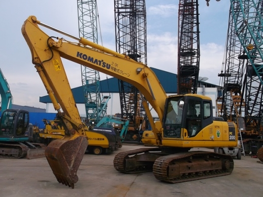 รถขุด KOMATSU PC200-7 รถนำเข้า100\%ไม่เคยใช้งานในไทย