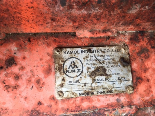 ขายเครื่องตัดหญ้า ขนาด 1.30 ม.  สภาพพร้อมใช้งาน