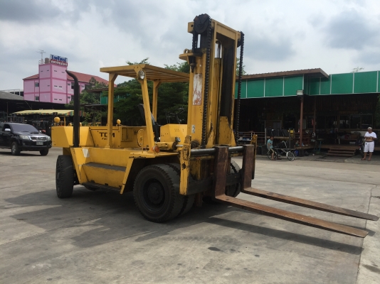 รถยกโคมัสสึุ่รุ่น 5 น้ำหนักยก 10 ตัน เสาสูง 3 เมตร เครื่องดีเซล เกียร์ออโต้ งาใหญ่พิเศษ รถยกโคมัสสึุ่รุ่น 5 น้ำหนักยก 10 ตัน เสาสูง 3 เมตร เครื่องดีเซล เกียร์ออโต้ งาใหญ่พิเศษ