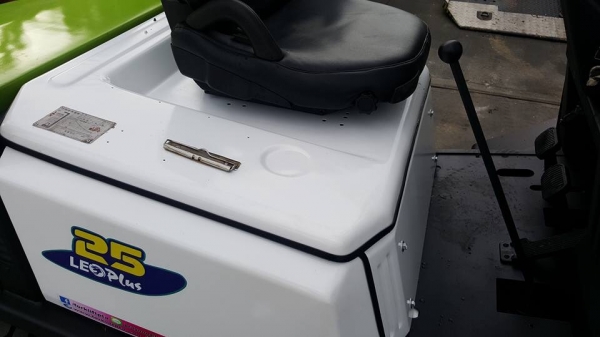 แหล่งรวมรถโฟล์คลิฟท์งาเทอิ้งค์ฟอร์คงากระดกเทได้สำหรับตักยางก้อนยางพาราตักยางถ้วยตักขี้ยางเศษยางตักปามล์