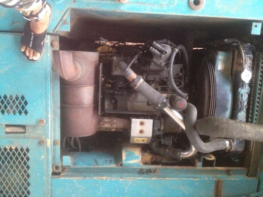 ขาย !! รถแบคโฮKOMATSU Pc 100  รุ่น 5  พร้อมรถ 10 ล้อ