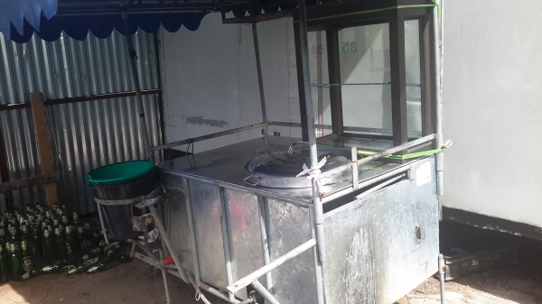 ขายรถขายก๋วยเต๊๋ยว  ใส่พ่วงมอเตอไซ  ใช้งานได้เลย สั่งต่อมา ใช้งานได้ 2เดือน