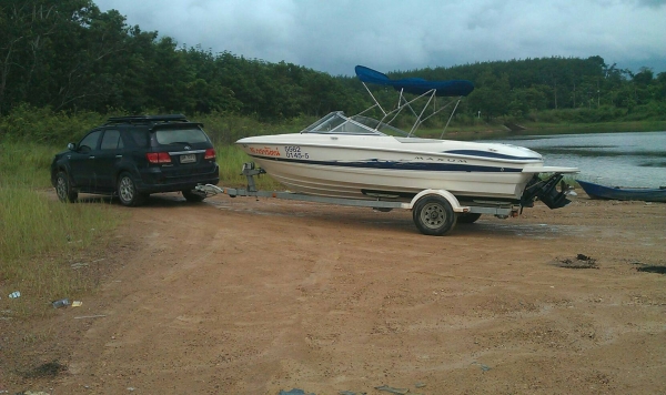 ขายเรือ maxum