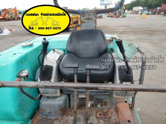 ขายรถขุด ยี่ห้อ: KOMATSU  แบบ: PC45-1 รุ่น7 รถเก่านอกนำเข้าจากญี่ปุ่น มีเอกสารใบอินวอย รถไม่เคยใช้งานในไทย100\% สนใจติดต่อ : 099-907-9273 กิ๊ฟ กมลชนก