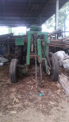 ตัวถังรถไถนั่งขับติดไฮโดรลิค