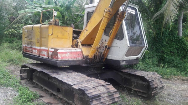 รถขุดขนาด 120 KATO สภาพดี ใช้ได้ พร้อมใช้
