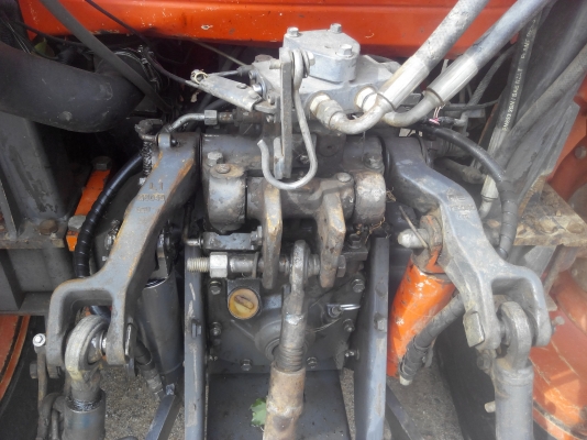 ขายด่วนKUBOTAรุ่นM70 รถเครื่องดีพร้อมใช้งานยางสวยเอกสารเล่มทะเบียนขายไม่แพง