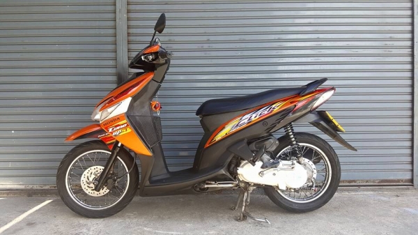 ขออนุญาตขาย HONDA CLICK 110 รุ่น COMBI BRAKE HONDA โอนฟรี