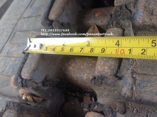 FROM JAPAN TRACK SHOE แทรคยางข้อถี่ขนาด 400*72.5*72(ข้อ) สามารถรถขุดไซค์ 40,45,50,55/ ราคาเพียง (คู่ละ) 40,000 บาท สนใจรีบติดต่อ 0819337688