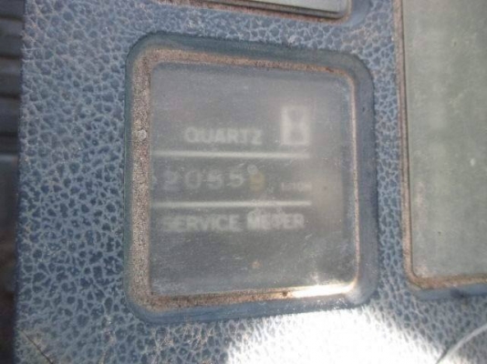 SALE_ รถขุดพร้อมหัวกระแทก KOMATSU PC38UU-1 /เครื่องยนต์ KOMATSU 3D84 ,3 สูบ / ราคาเพียง 385,000 บาท