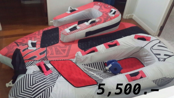 ขายอุปกรณ์กีฬาทางน้ำมือสองหลายรายการ