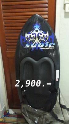 ขายอุปกรณ์กีฬาทางน้ำมือสองหลายรายการ