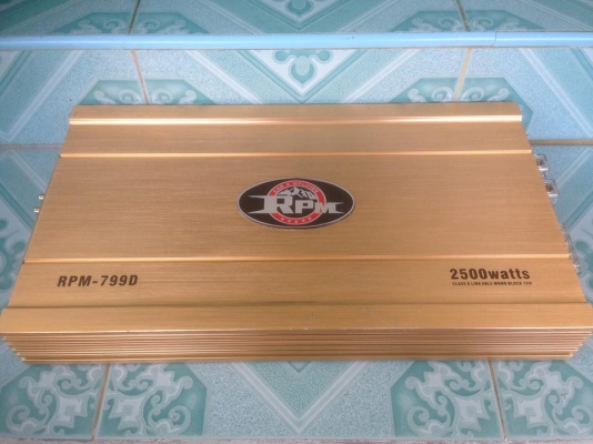 แอมป์คลาสดี RPM 2500D(ยาว43เซน)มือสองสภาพสวยๆเดิมๆไม่มีฝาหลัง ใช้งานปกติ แรงดี เบสเป็นลูก ขับ10&quot;-12&quot;หล่อสบาย ขาย 2950 บาทรวมส่งเอกชนของเคอรี่ สนใจ0892425454 อยู่สระบุรีส่งได้