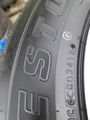 ยางbridgestone 255/60/18 ปี16 ชุดล่ะ21,000