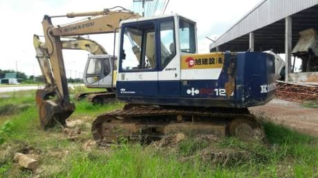 KOMATSU PC 120-5