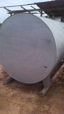 ถังน้ำมัน 5000ลิตร พร้อมหัวจ่าย ถังน้ำมัน 5000ลิตร พร้อมหัวจ่าย
