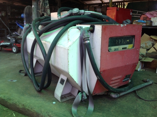 ขายถังน้ำมัน