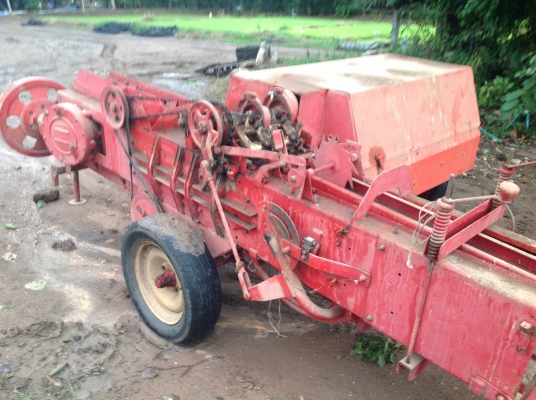 ขายเครื่องอัดฟาง