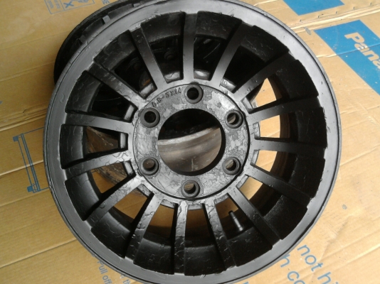 ขาย ล้อแม๊ก เก่า 6 รู ขอบ 14 หน้ากว้าง 6.5